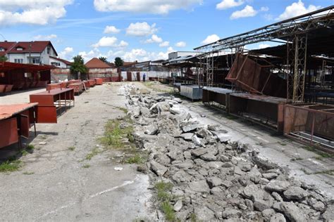 Au Inceput Lucrarile La Piata De Vechituri Foto Stiri Din Satu Mare