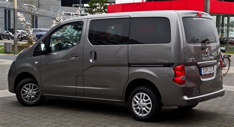 Nissan Nv200 Evalia - amazing photo gallery, some information and ...