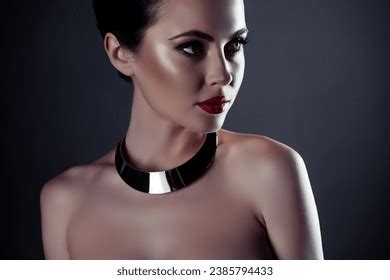 60 311 Nude Shoulders Images Stock Photos 3D Objects Vectors Shutterstock