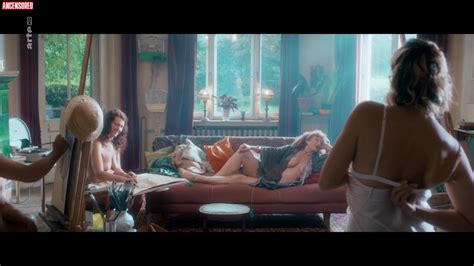 Naked Tatiana Winteler In Finding Camille