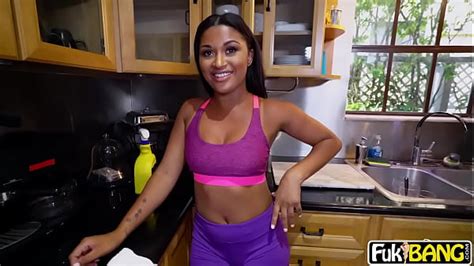 Sommer Isabella Forget Cleaning Fuck Big Cock Xxx Mobile Porno Videos Movies Iporntv Net