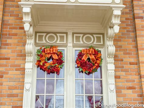 PHOTOS: More Fall Decorations Have FINALLY Started to Appear in Disney ...