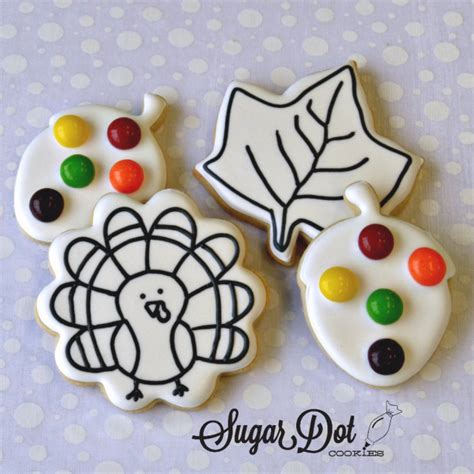 Sugar Cookie And Royal Icing Holiday Paint Your Own Cookie Decorating Kits