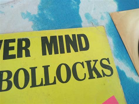 Popsike Sex Pistols Never Mind The Bollocks Here S The Sex Pistols A B Uk Vinyl Lp