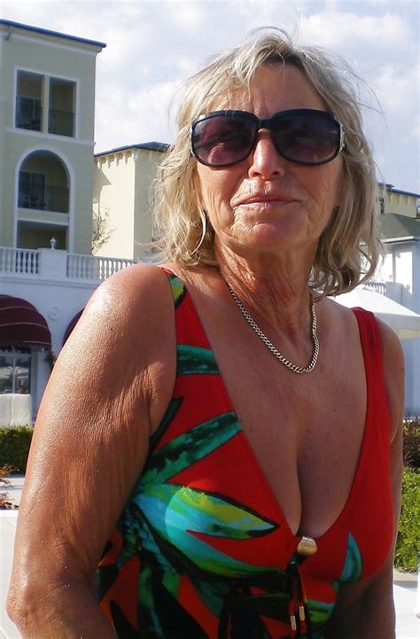 Mature Granny Face And Cleavage 3 102 Pics XHamster