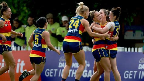 Aflw Crows Beat Magpies Surge Into Aflw Prelim Espn