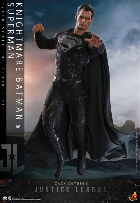 Knightmare Batman And Superman Sixth Scale Collectible Set By Hot Toys