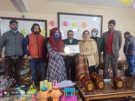 Education Department Baramulla organises District level Kala Utsav