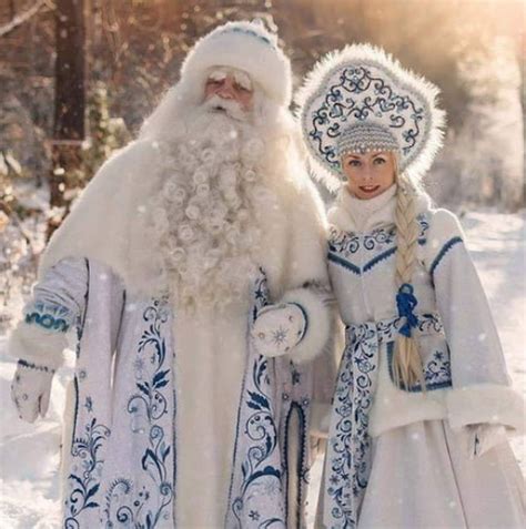 Pin By Selinda Dressen On Holiday Snow Maiden Ded Moroz Russian Santa