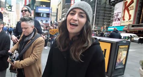 Sara Bareilles Sings ‘waitress Song In Times Square Video