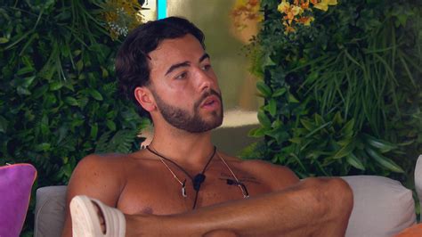 Islanders confront Sammy in new Love Island teaser | Goss.ie
