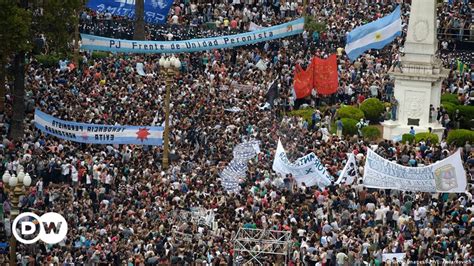 Argentina masiva marcha a los 40 años del golpe militar DW 25 03 2016