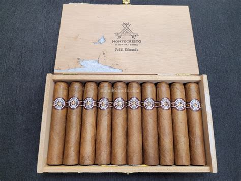 Montecristo Petit Edmundo Semi Boite Nature Box Of Cigars