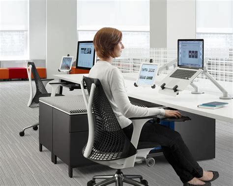 Herman Miller Sayl - KORNAK Meble Biurowe Wrocław