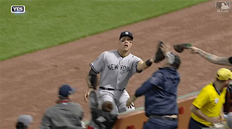 Aaron Judge Gif - IceGif