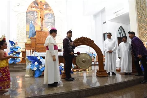 Di Mimbar Gereja Katolik Penjabat Gubernur Bali Bilang Ini Sebelum