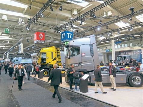 Renault Trucks Bringt Vollelektrische Lkw Auf Den Markt Der