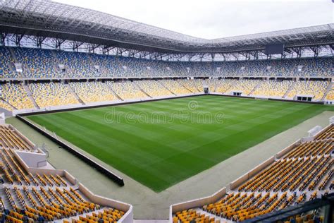 Campo De F Tbol Vac O Del Estadio Foto De Archivo Imagen De Deporte