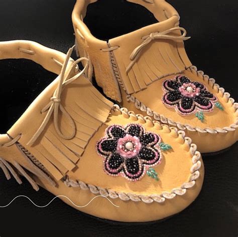 Moccasin-making preserves years of Indigenous artistry | The Newcomer