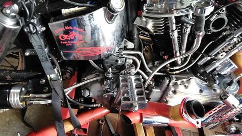 New Stainless Oil Lines On The Panhead Rchoppers