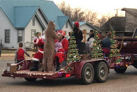 CHRISTMAS PARADE - Post Chamber of Commerce