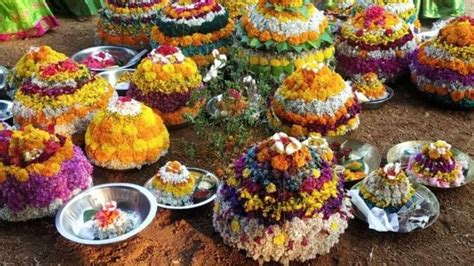 Bathukamma Flowers Names In Telugu Home Alqu