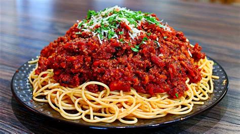 Spaghetti Bolognese Recipe Bolognese Sauce And Spaghetti Italian