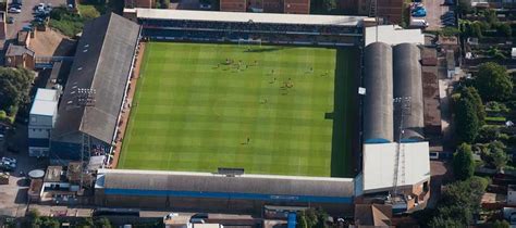 Roots Hall Stadium Guide Southend Utd F C Football Tripper