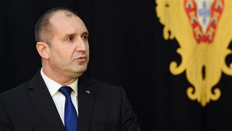 Bulgaria's president asks GERB-UDF coalition to form new govt ...