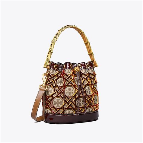 Tory Burch T Monogram Fil Coupé Bucket Bag Hazelnut Editorialist