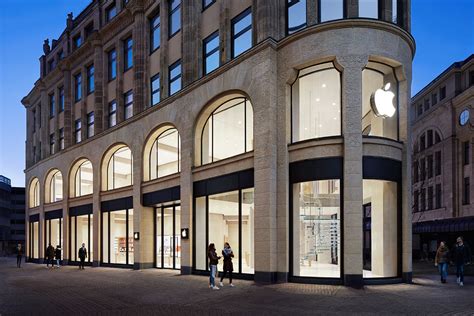 Apple Stores in Germany to Begin Reopening May 11 With Enhanced Health and Safety Measures ...