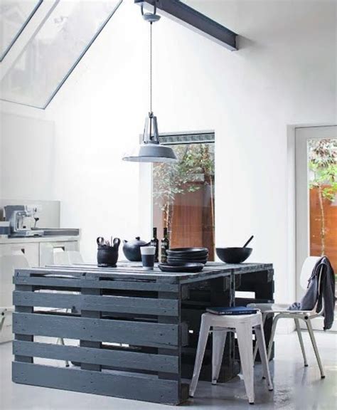 DIY Kitchen Island Of Several Shipping Pallets - Shelterness