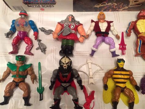 Lot of Vintage MOTU He-man action figures with weapons and Battle Bones ...