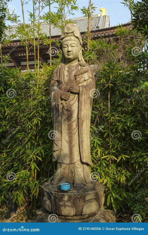 Zojoji Temple In The Minato Ku Area Against The Backdrop Of The Tokyo