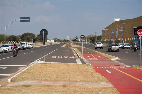 Prefeitura Entrega Obras De Revitaliza O Da Avenida Cafezais E