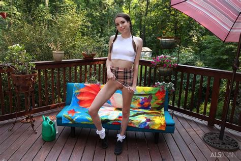 Brooke Johnson Nudes Pigtails NUDE PICS ORG