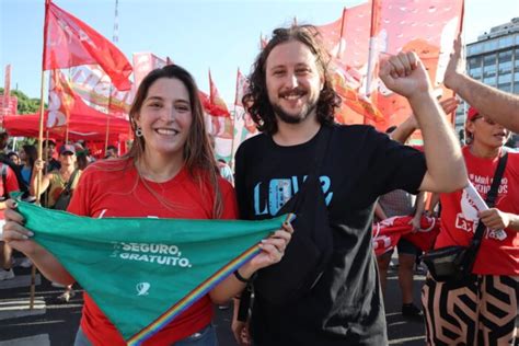 8M Manuela Castañeira el Nuevo MAS y Las Rojas en el Paro