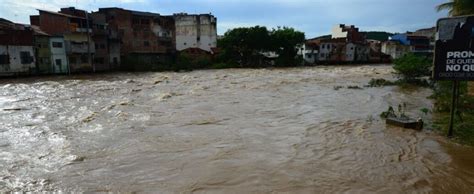 Chuva Segue Causando Mortes E Estragos Em Mg Diário De Ouro Preto