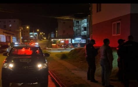 Pistolero Mata A Joven De A Os En Altos De Los Lagos Van Muertes