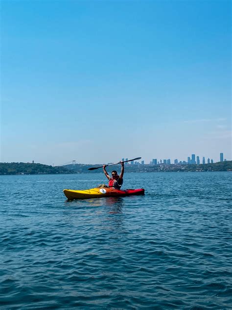 Kayaker Photos, Download The BEST Free Kayaker Stock Photos & HD Images