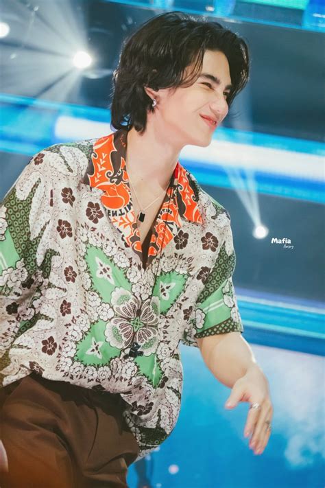 Pin On Jeffbarcode Actors Gay Love It Cast