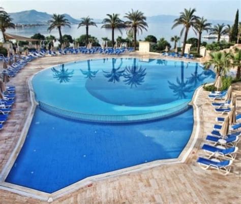 Yasmin Bodrum Resort ***** offers a traditional Turkish hospitability