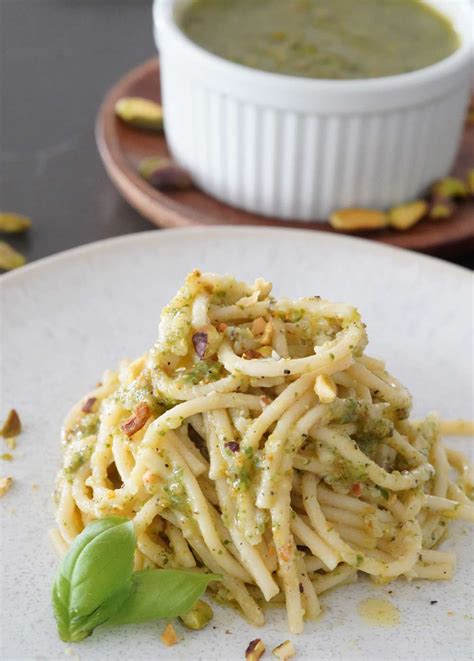 Pasta With Pistachio Pesto A Food Lovers Kitchen