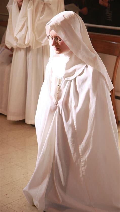 Professió Monàstica Duna Monja Cistercenca Bride Of Christ Nuns