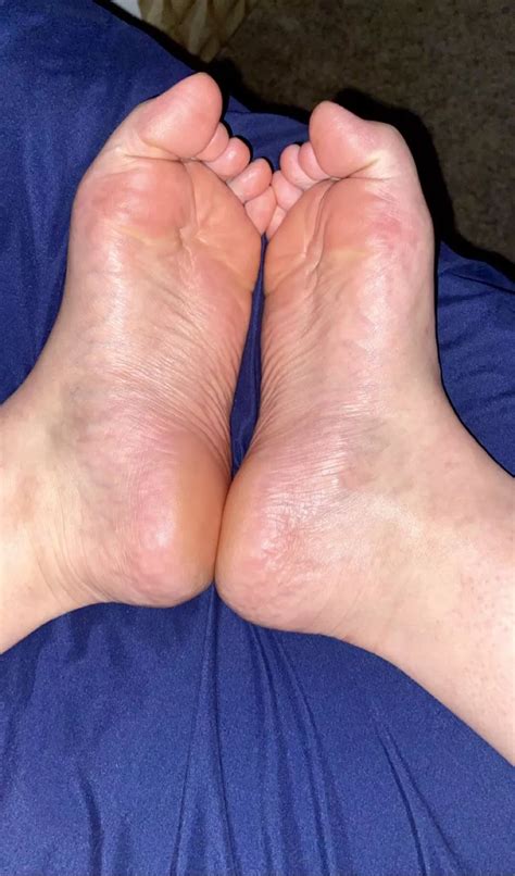 Imagine Them In Your Mouth Nudes VerifiedFeet NUDE PICS ORG