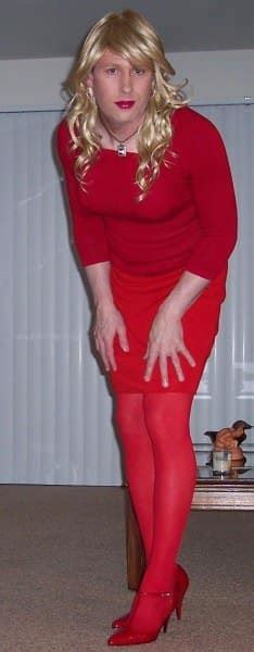 Red Crossdresser Heaven