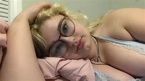 Keeps My Necklace Safe Nudes Mycleavage NUDE PICS ORG