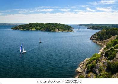 7,583 Archipelago Sweden Boat Images, Stock Photos, 3D objects ...