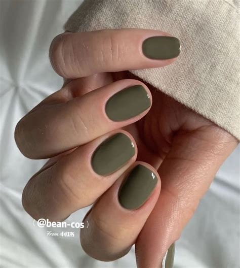 Pin By Keish Nieves On Favs Subtle Nails Green Nails Pretty Nails