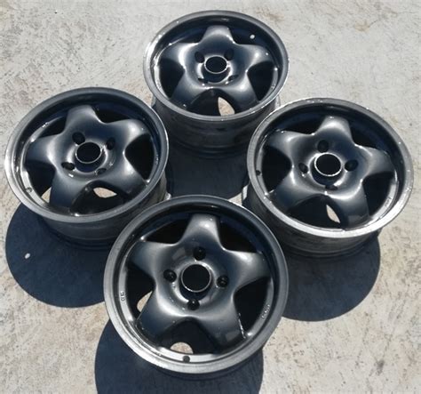 Литые диски R14 x 6J , 4/114.3 , ET35 , D67.1 Продам комплект литых ...